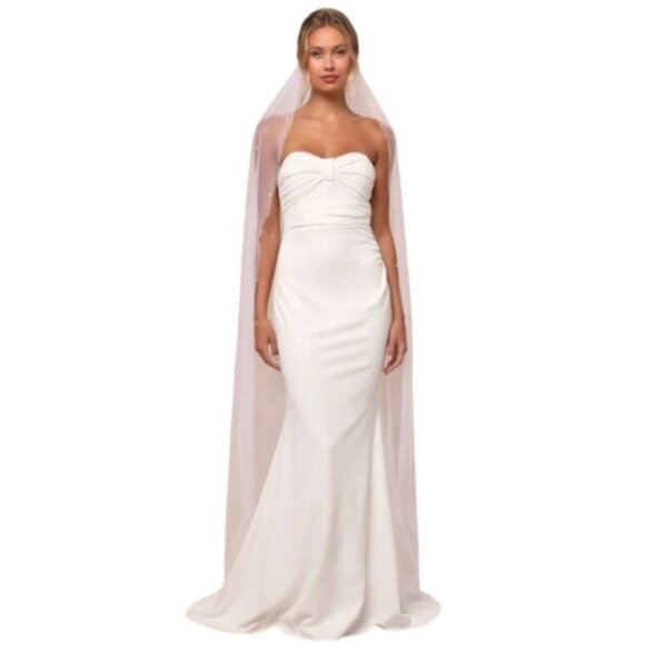 NEW Lulus To Be Yours Ivory Strapless Pleated Mermaid Maxi Dress Size M - Picture 16 of 16